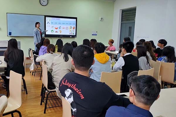 interactive flat panel for education